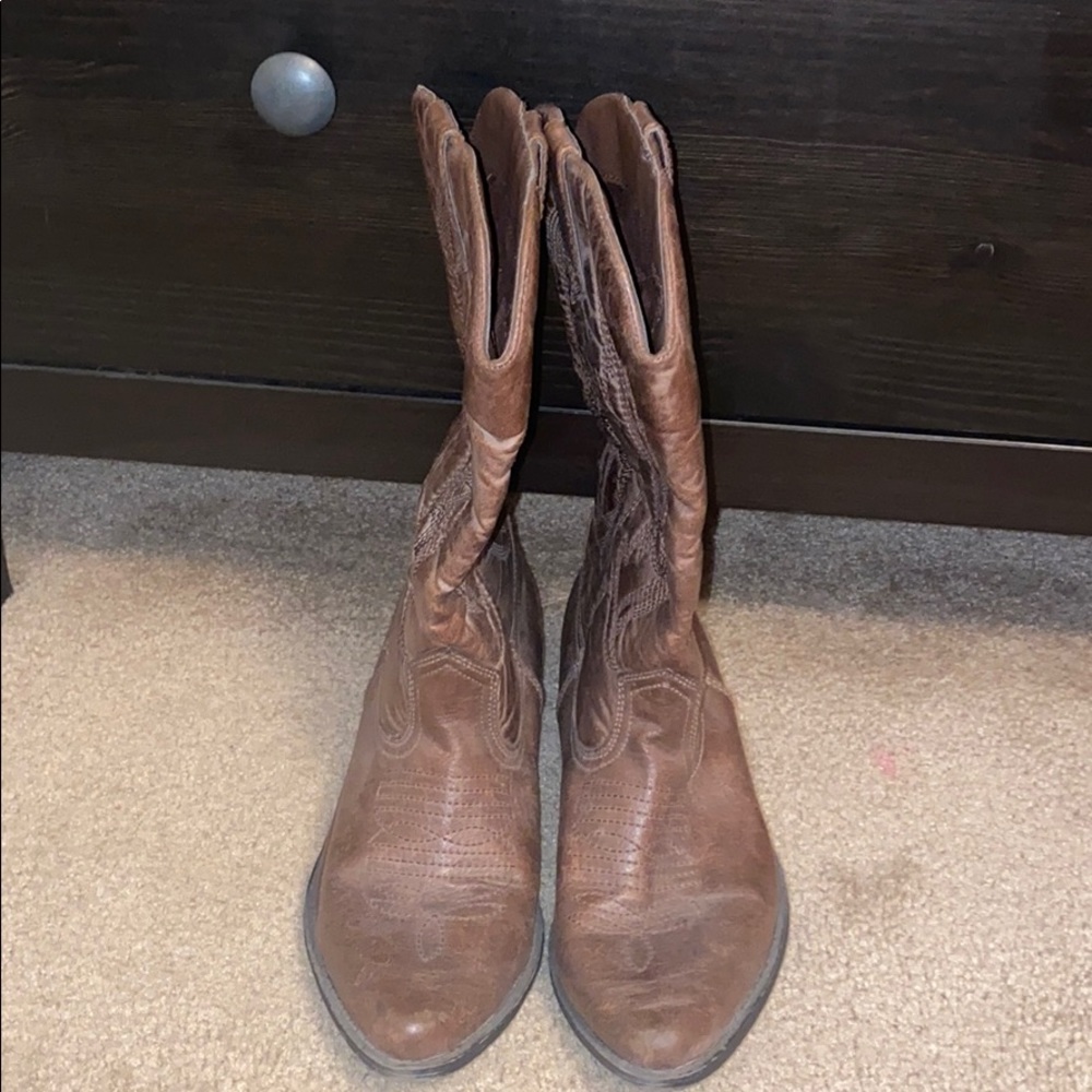 Coconuts CowGirl Boots